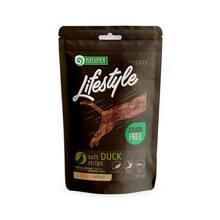 Nature's Protection Lifestyle Snacks Soft Duck Strips - przysmak dla kotów, 75g